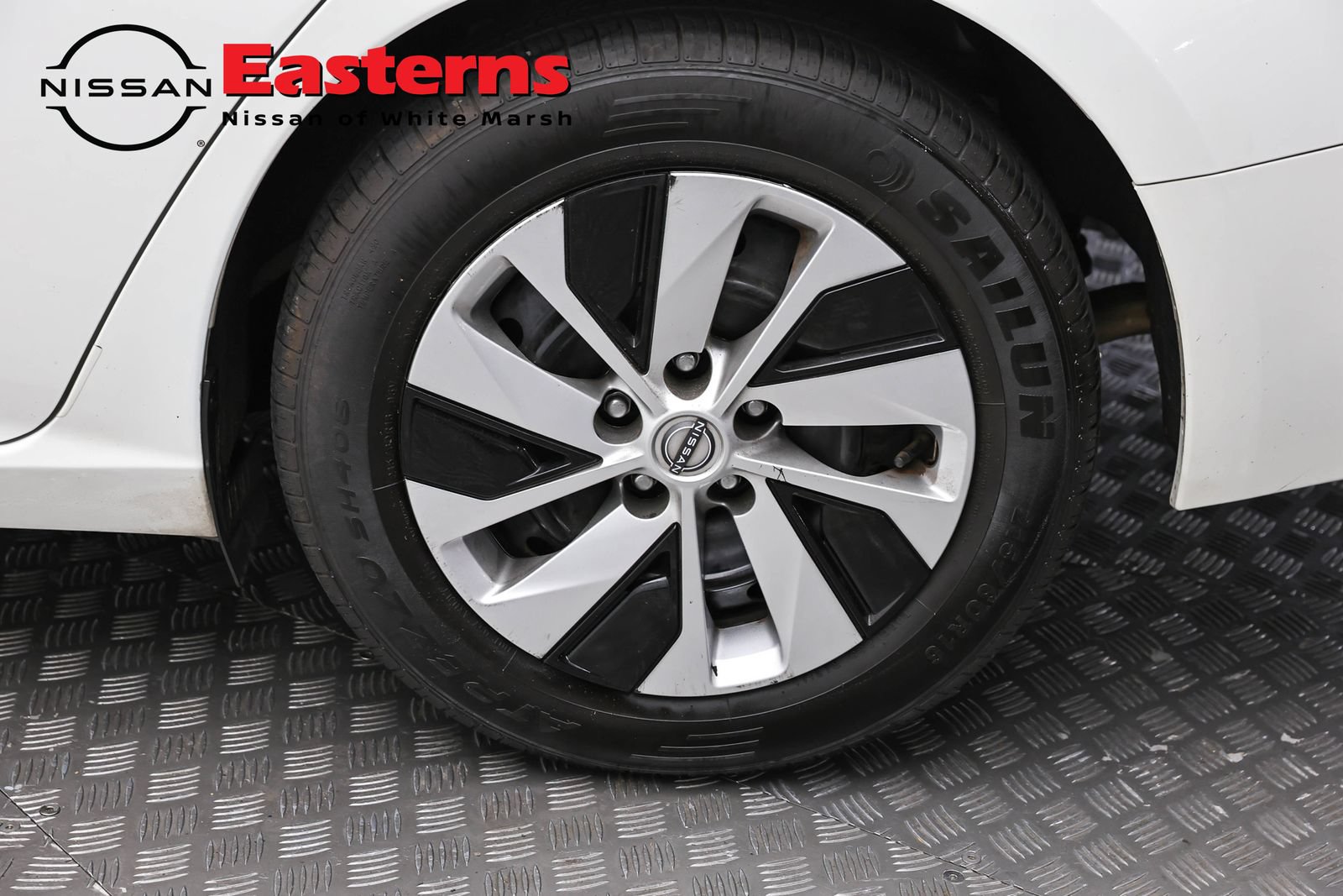 Used 2024 Nissan Altima 2.5 S FWD image 8