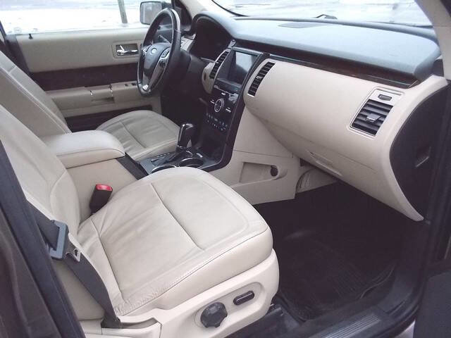 Used 2019 Ford Flex Limited image 15