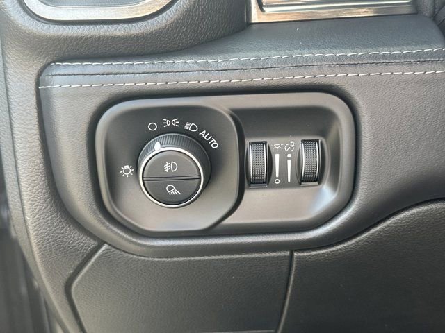 Used 2019 RAM 2500 Limited image 26