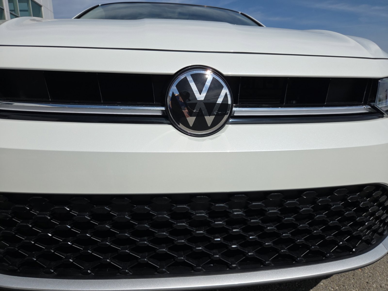 New 2027 Volkswagen Jetta SEL FWD image 15