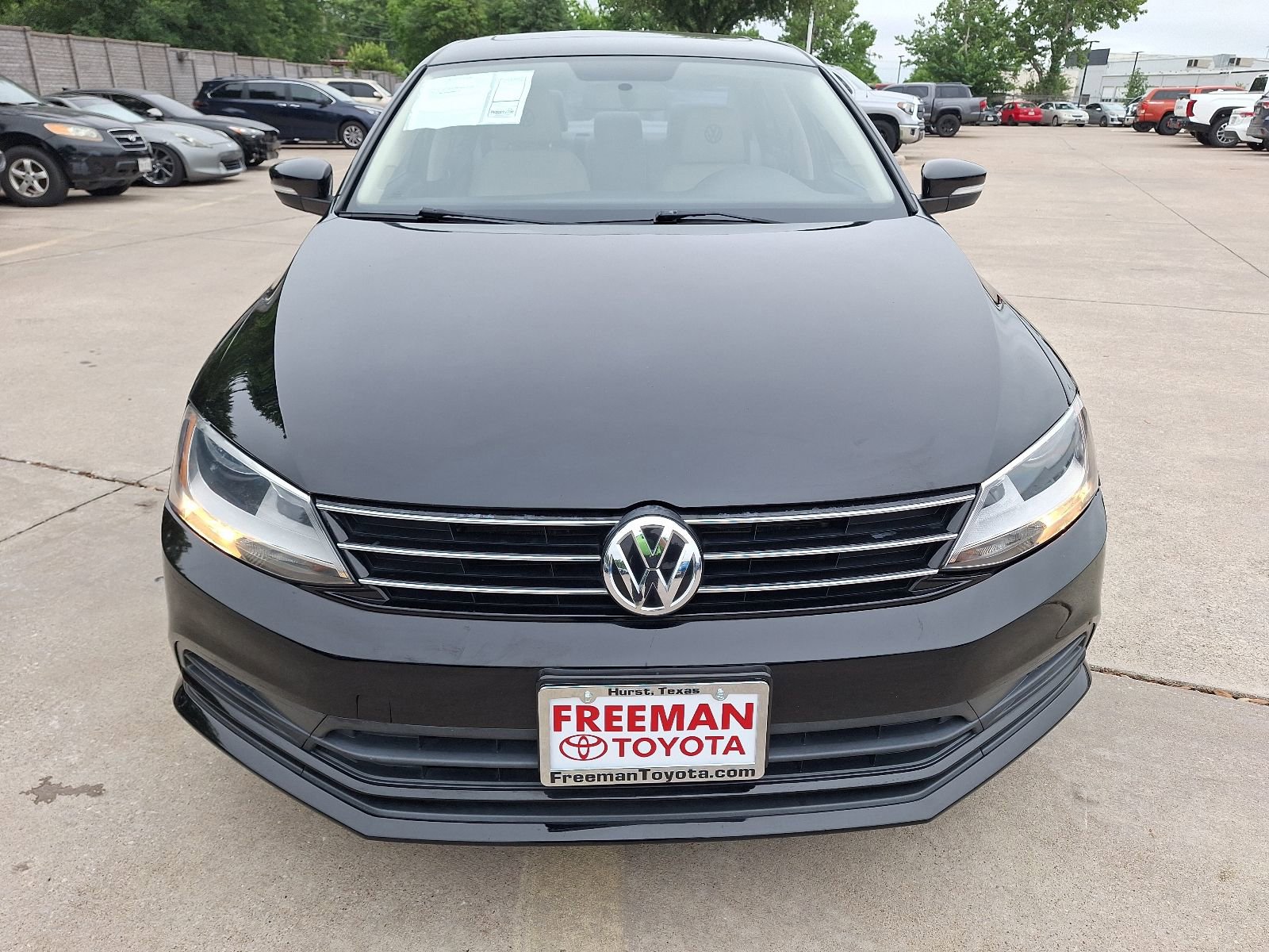Used 2015 Volkswagen Jetta SE FWD image 9