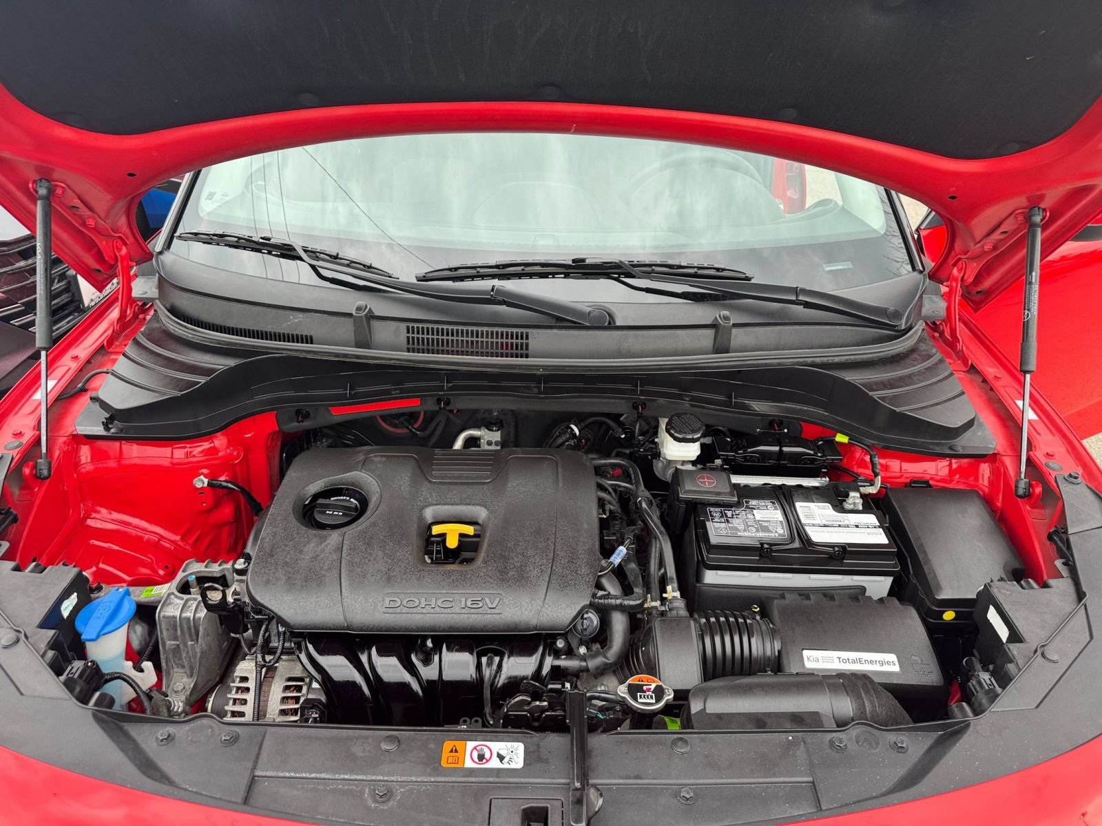 Used 2025 Kia Soul LX w/ LX Technology Package FWD image 29