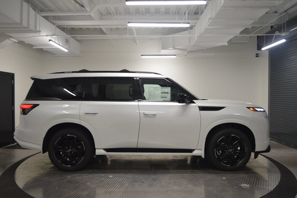 New 2026 INFINITI QX80 4WD w/ Sport Exterior Package image 6