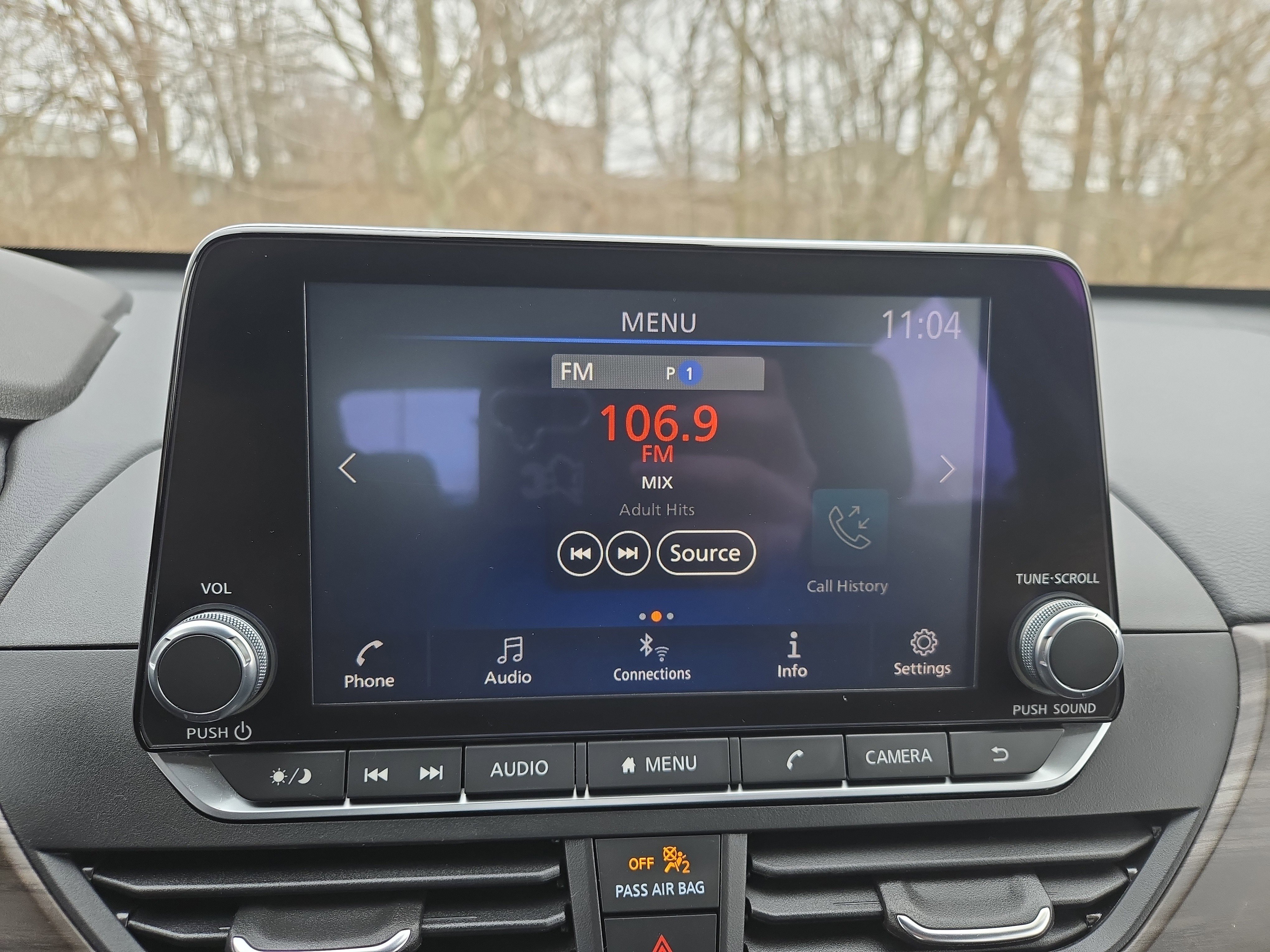 Used 2024 Nissan Altima 2.5 SV image 18