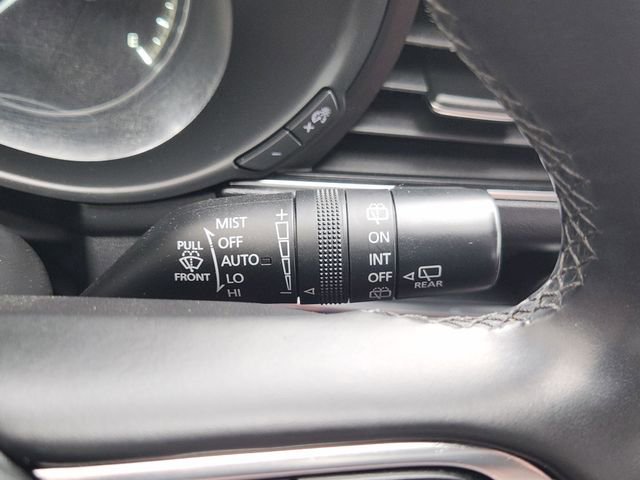 Used 2024 MAZDA MAZDA3 s image 28