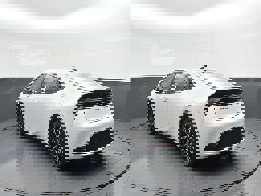 New 2026 Toyota Prius Plug-In Hybrid image 8