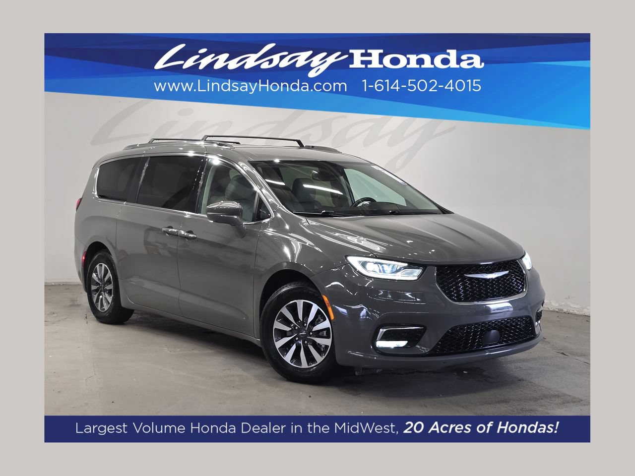 Used 2021 Chrysler Pacifica Touring-L