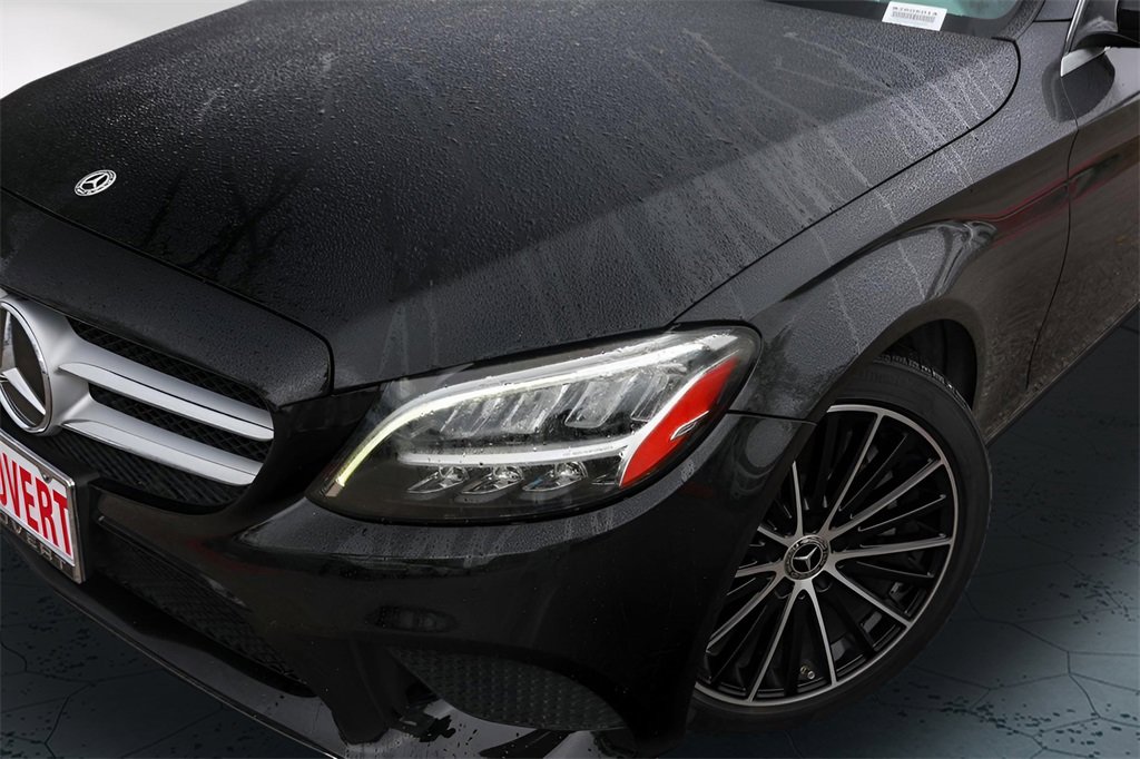 Used 2021 Mercedes-Benz C 300 Sedan image 3