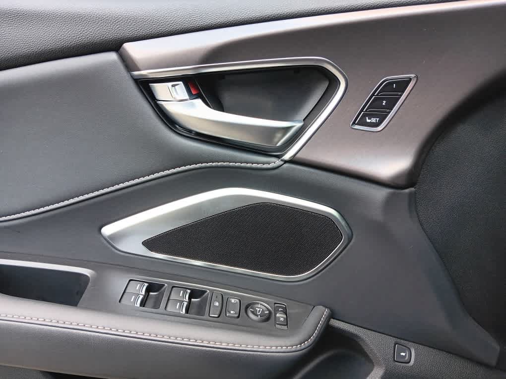 Certified 2025 Acura RDX SH-AWD image 29