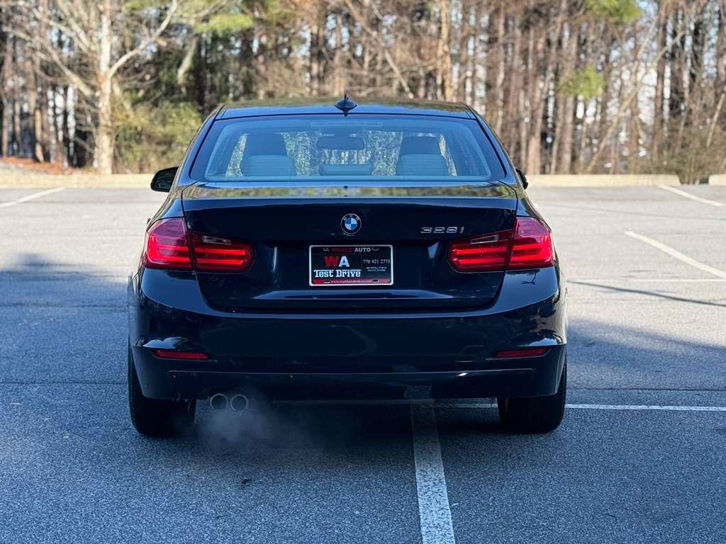 Used 2013 BMW 328i Sedan RWD image 6