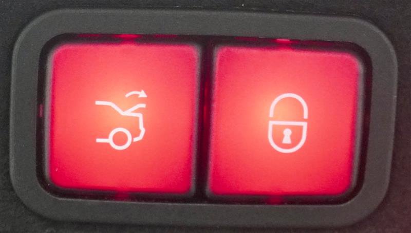 Used 2016 Mercedes-Benz C 300 4MATIC Sedan image 51