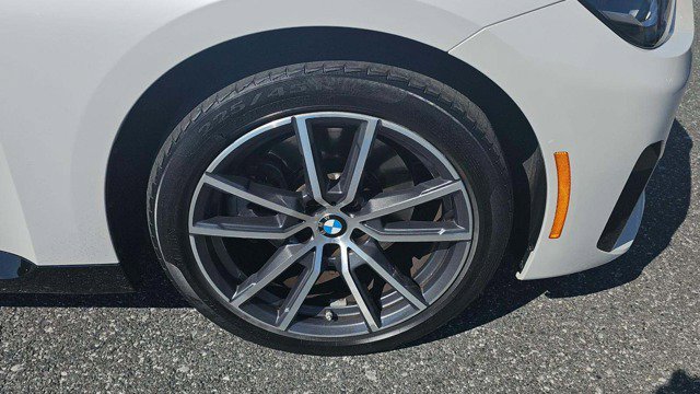 Used 2023 BMW 230i xDrive Coupe w/ Convenience Package AWD/4WD image 17