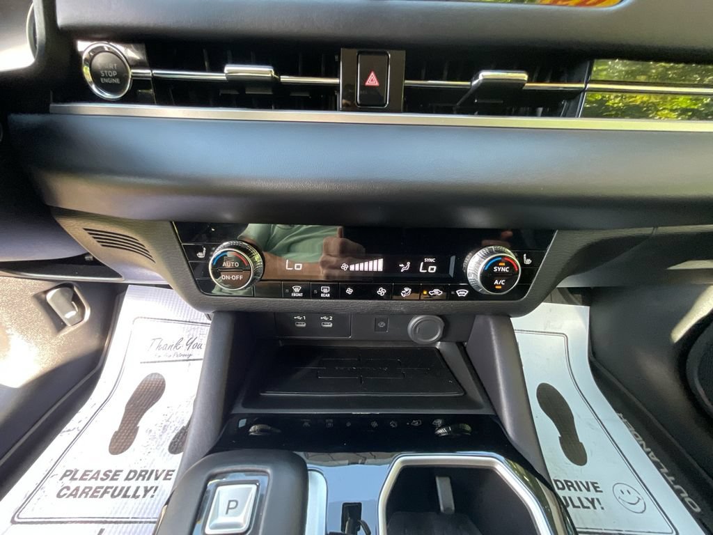 Used 2025 Mitsubishi Outlander SE AWD/4WD image 30