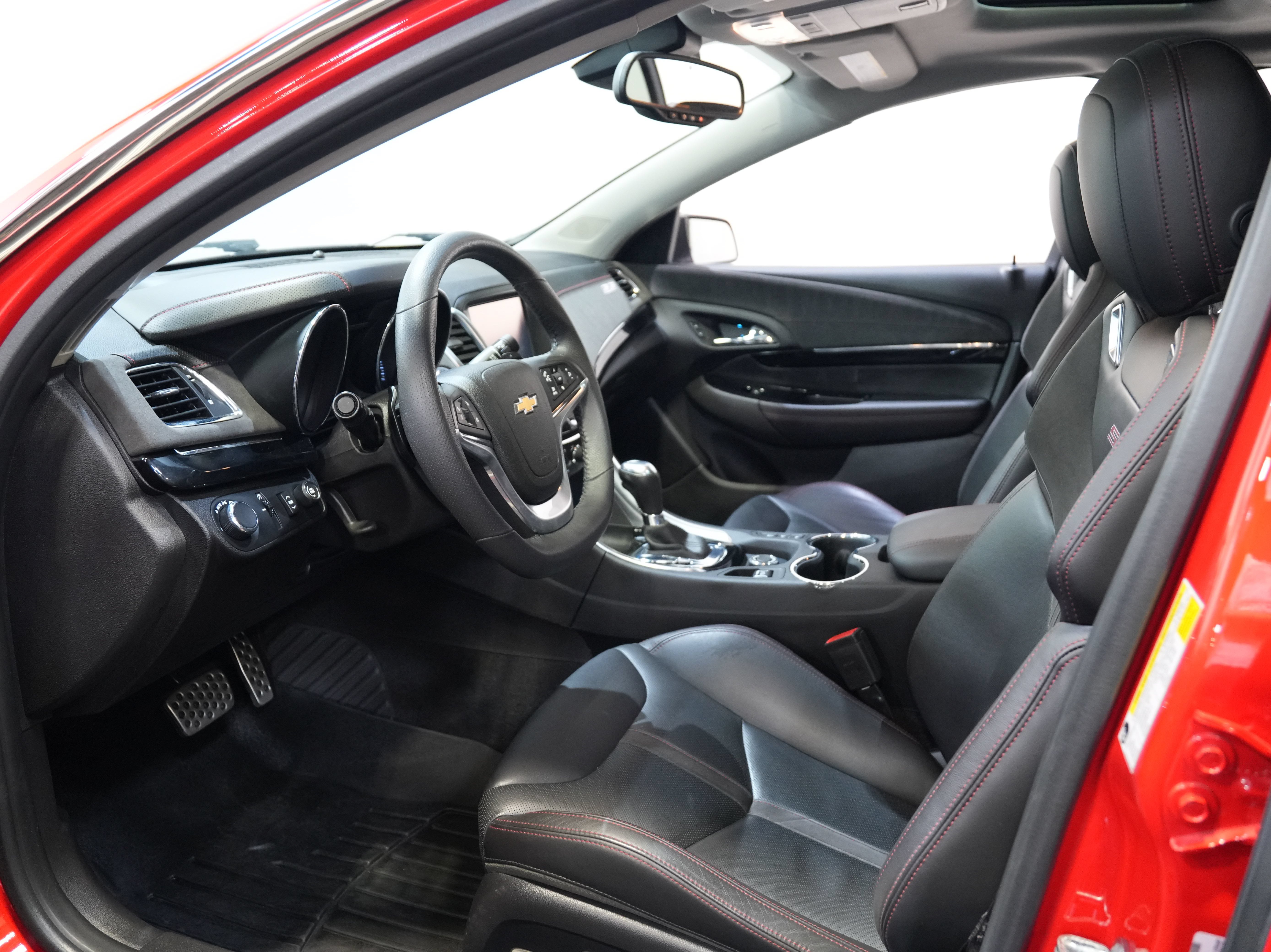 Used 2017 Chevrolet SS RWD image 31