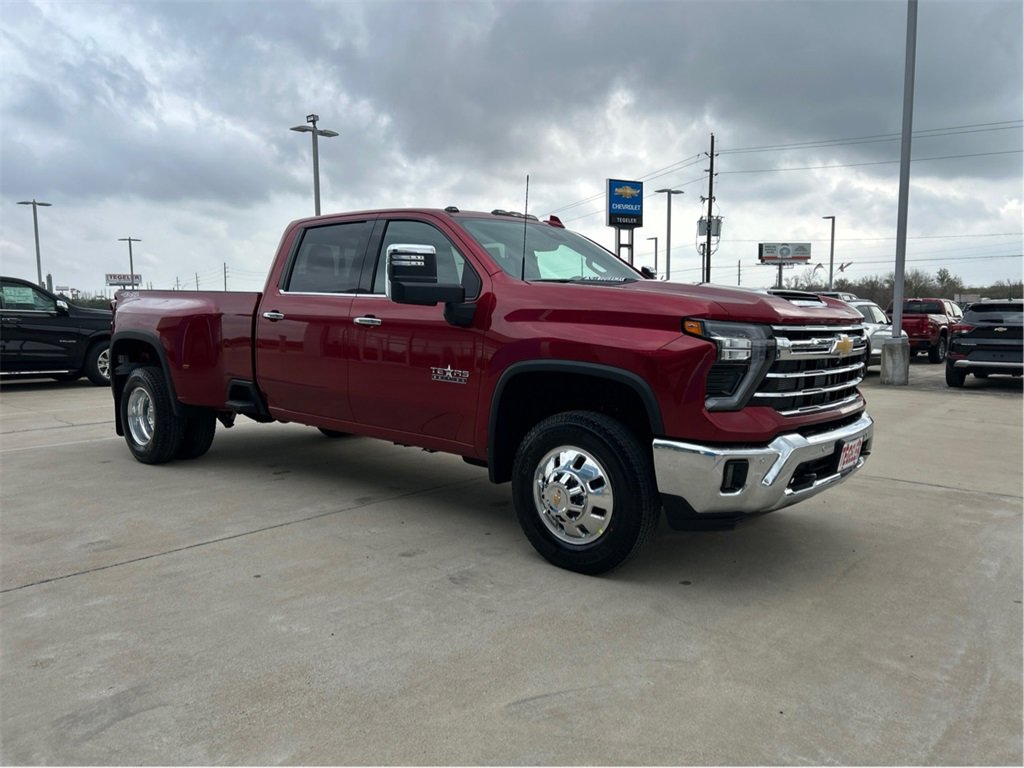 New 2026 Chevrolet Silverado 3500 LTZ w/ LTZ Texas Edition image 3