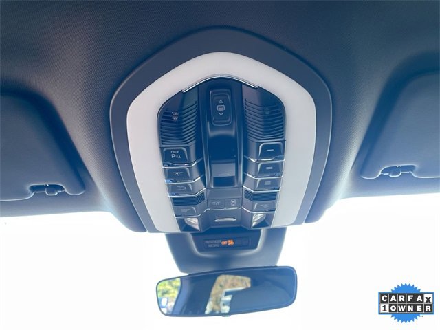 Used 2023 Porsche Macan image 24