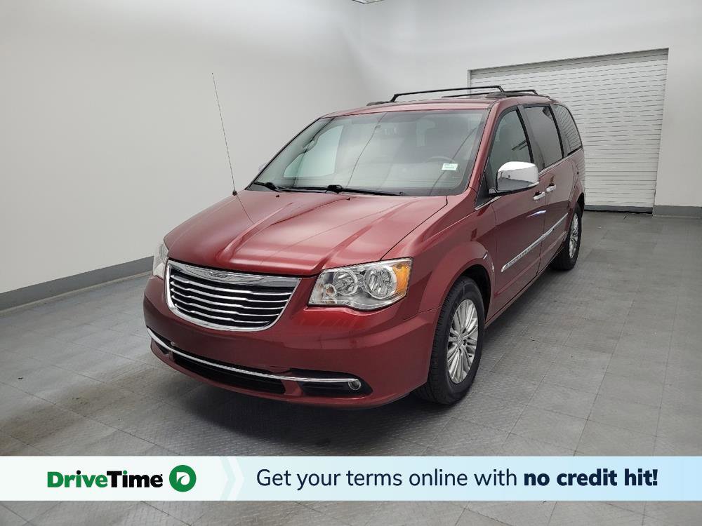 Used 2016 Chrysler Town & Country Touring-L w/ Driver Convenience Group