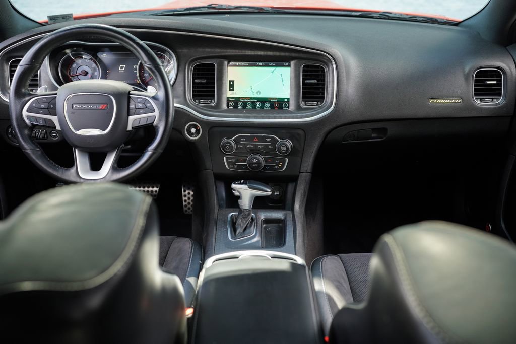 Used 2017 Dodge Charger R/T Scat Pack w/ Beats Audio Group image 20