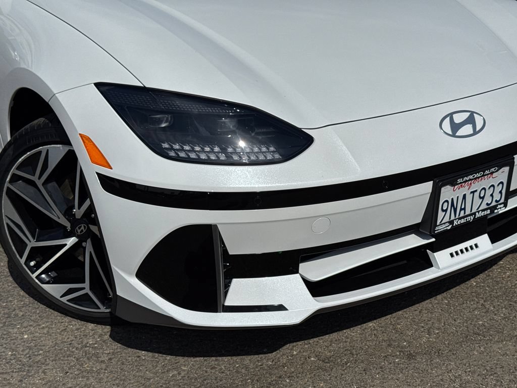 Used 2024 Hyundai Ioniq 6 SEL RWD image 6