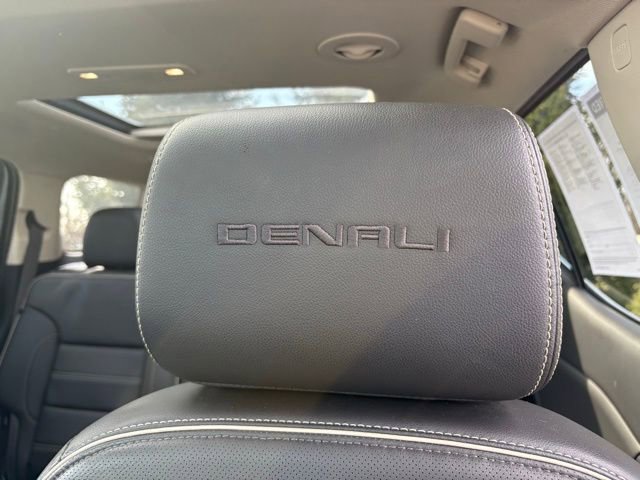 Certified 2023 GMC Acadia Denali w/ Black Diamond Edition image 32