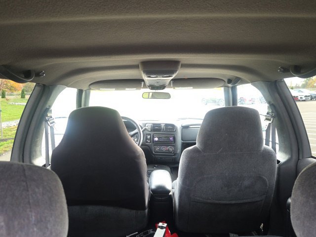 Used 2000 Chevrolet Blazer LS w/ LS Preferred Equipment Group AWD/4WD image 11