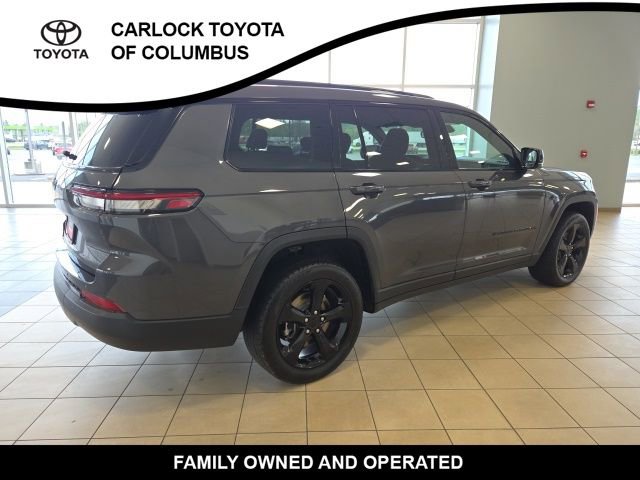 Used 2023 Jeep Grand Cherokee L Laredo AWD/4WD image 7