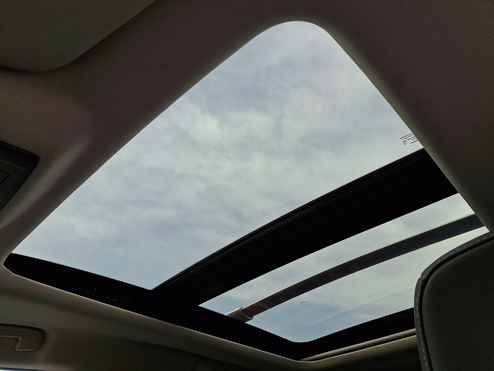 Used 2022 Nissan Pathfinder SL w/ SL Premium Package image 16