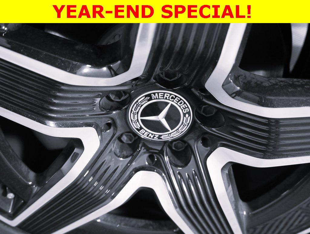 Used 2025 Mercedes-Benz GLC 300 4MATIC image 8