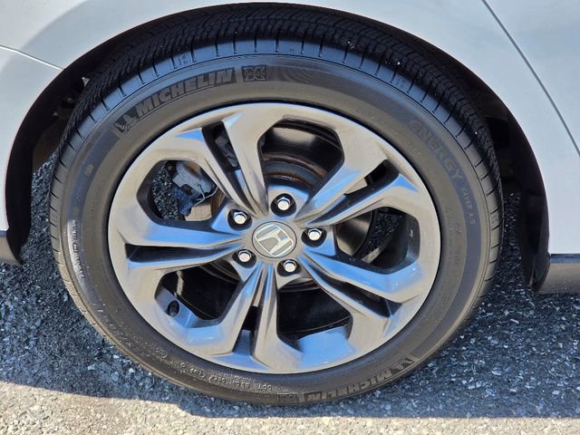 Certified 2023 Honda Accord EX image 12