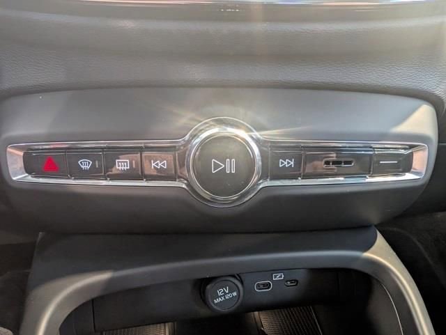 Used 2023 Volvo XC40 B5 Plus w/ Driver Assist Package image 23