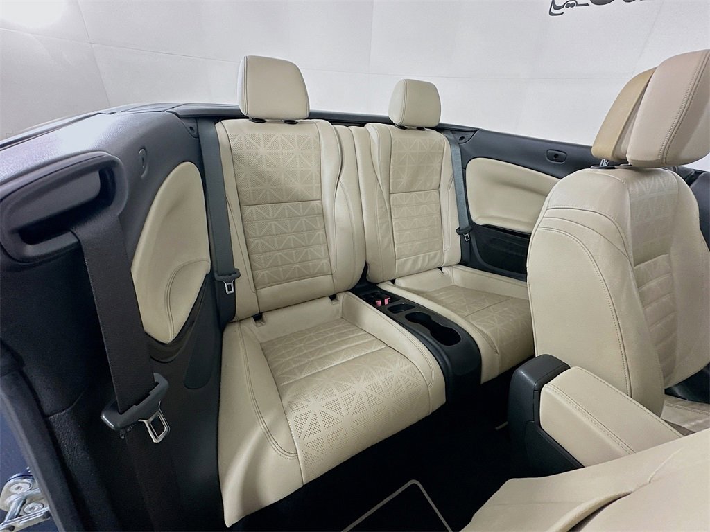 Used 2016 Buick Cascada Premium image 32