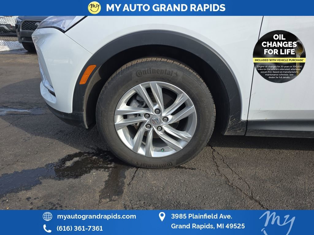 Used 2024 Buick Envista Preferred w/ Convenience II Package image 29