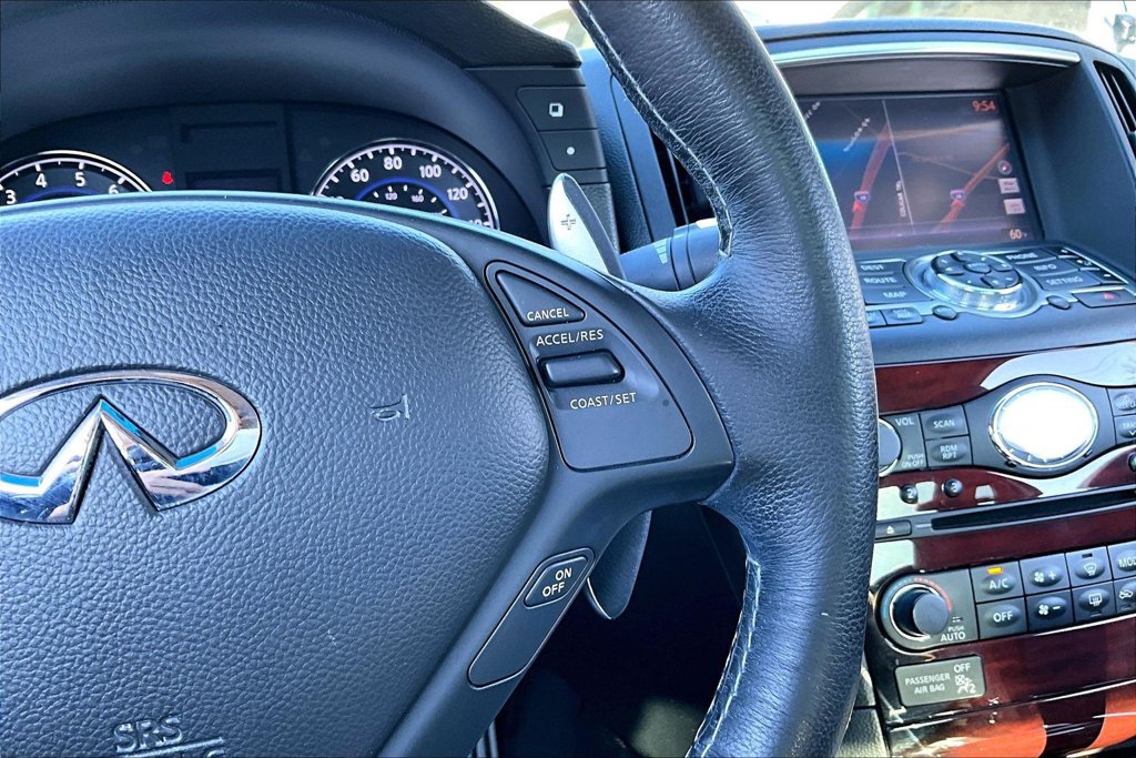 Used 2014 INFINITI Q60 Journey w/ Premium Package RWD image 26