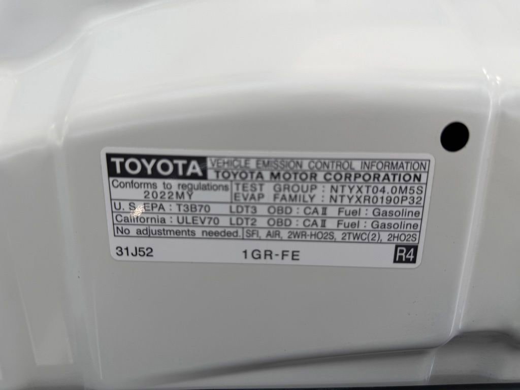 Certified 2022 Toyota 4Runner SR5 Premium w/ Moonroof Package RWD image 36