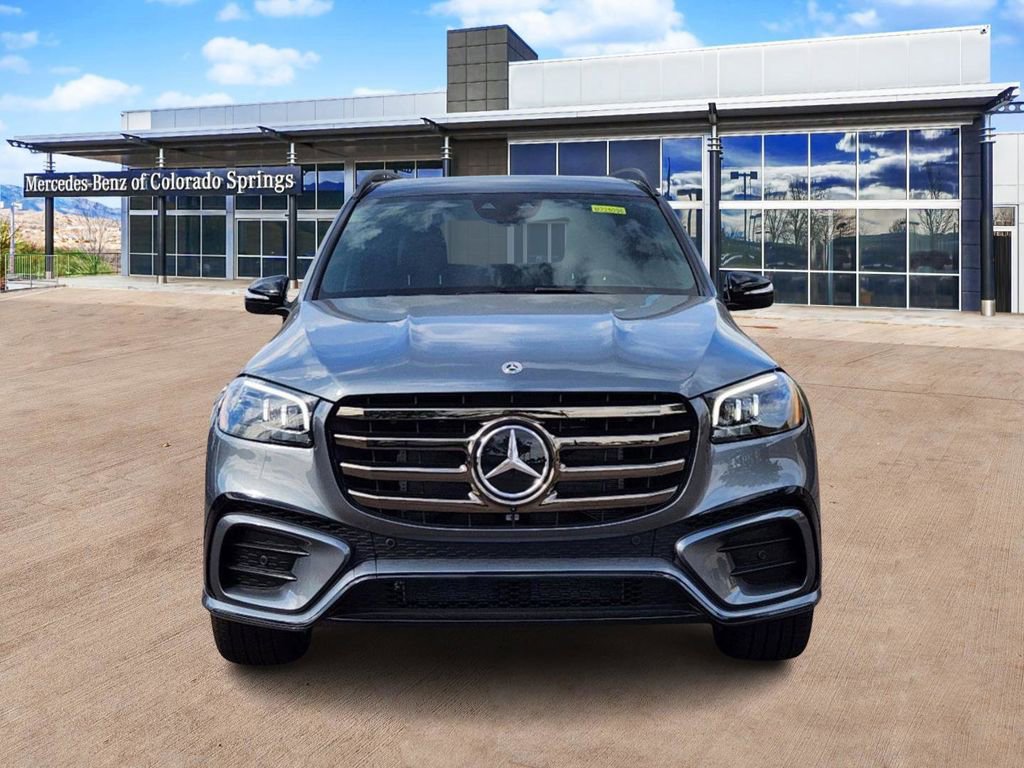 New 2025 Mercedes-Benz GLS 450 4MATIC image 2