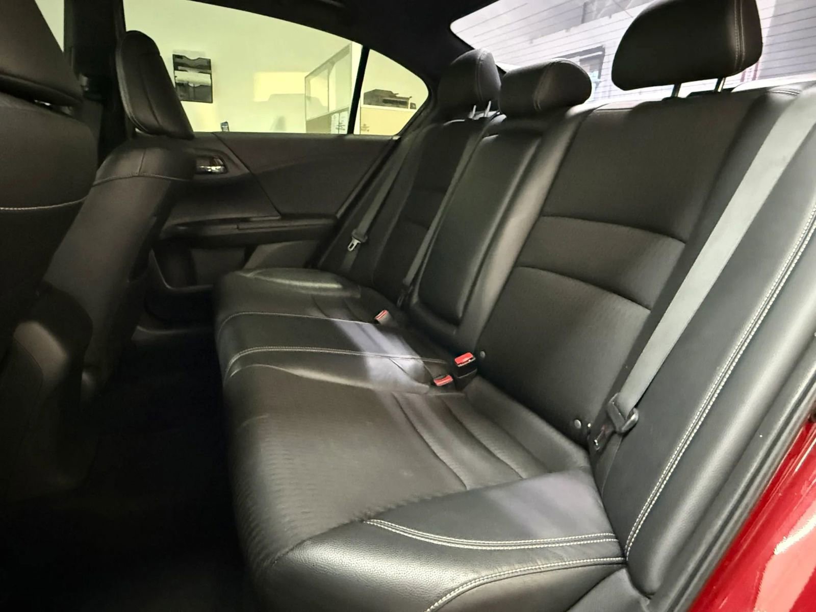 Used 2017 Honda Accord Sport image 17