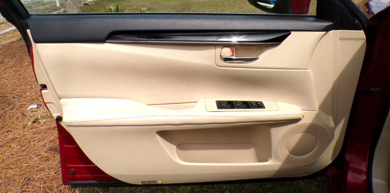 Used 2014 Lexus ES 350 FWD image 32