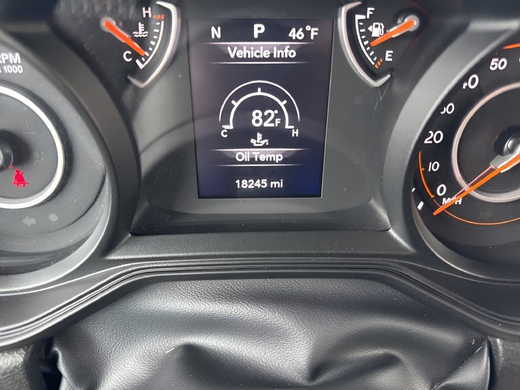 Used 2025 Jeep Wrangler Unlimited Sport AWD/4WD image 25