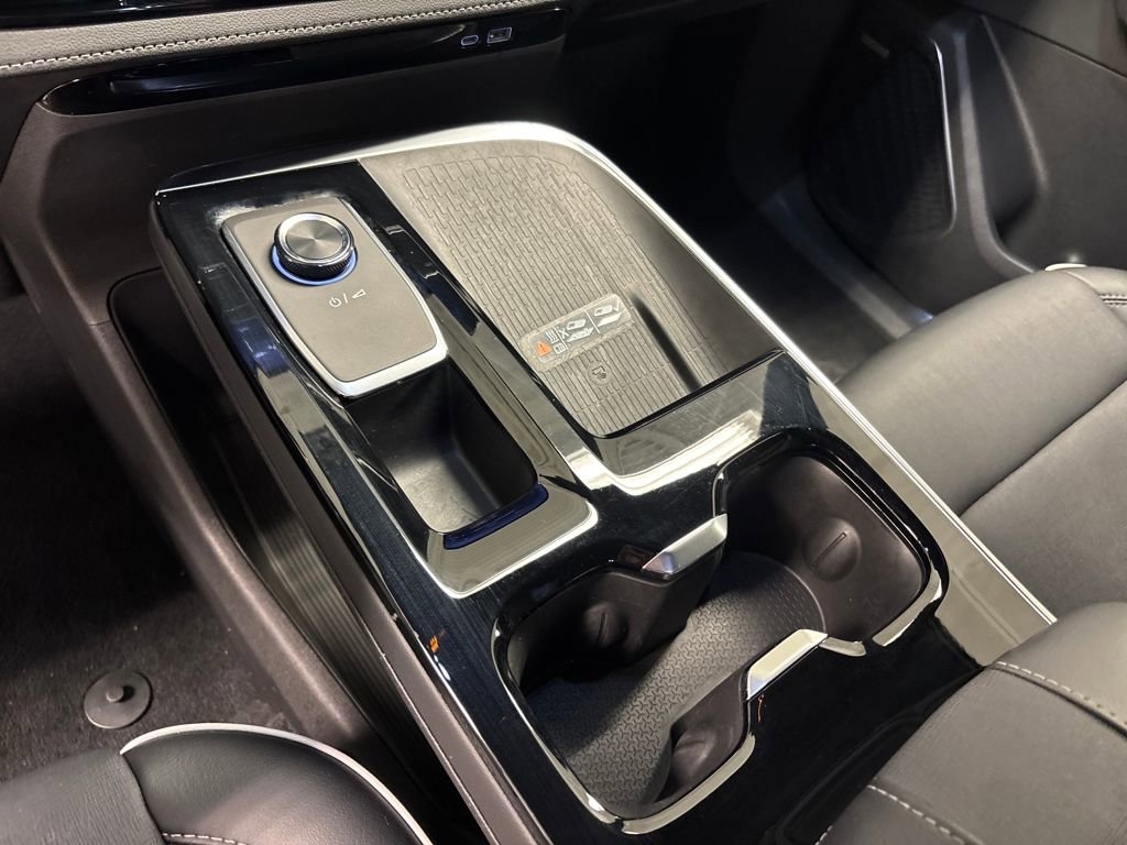 Certified 2025 Buick Enclave Preferred image 41