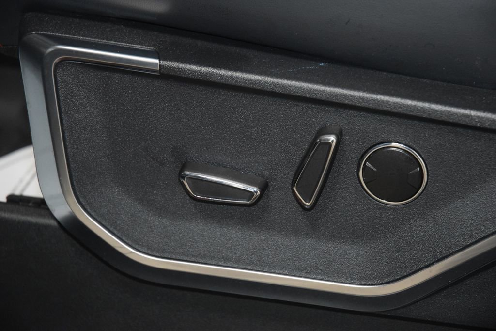 Used 2024 Ford F150 Raptor AWD/4WD image 38