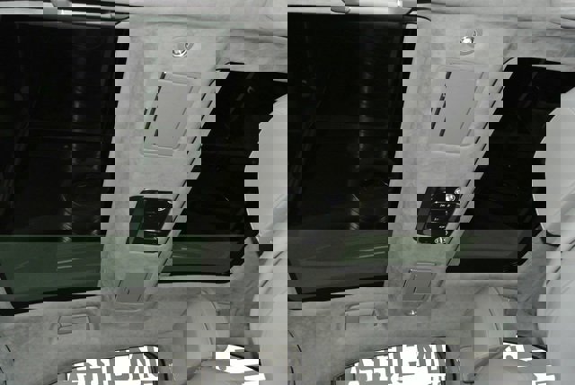 Used 2020 Bentley Flying Spur W12 image 32