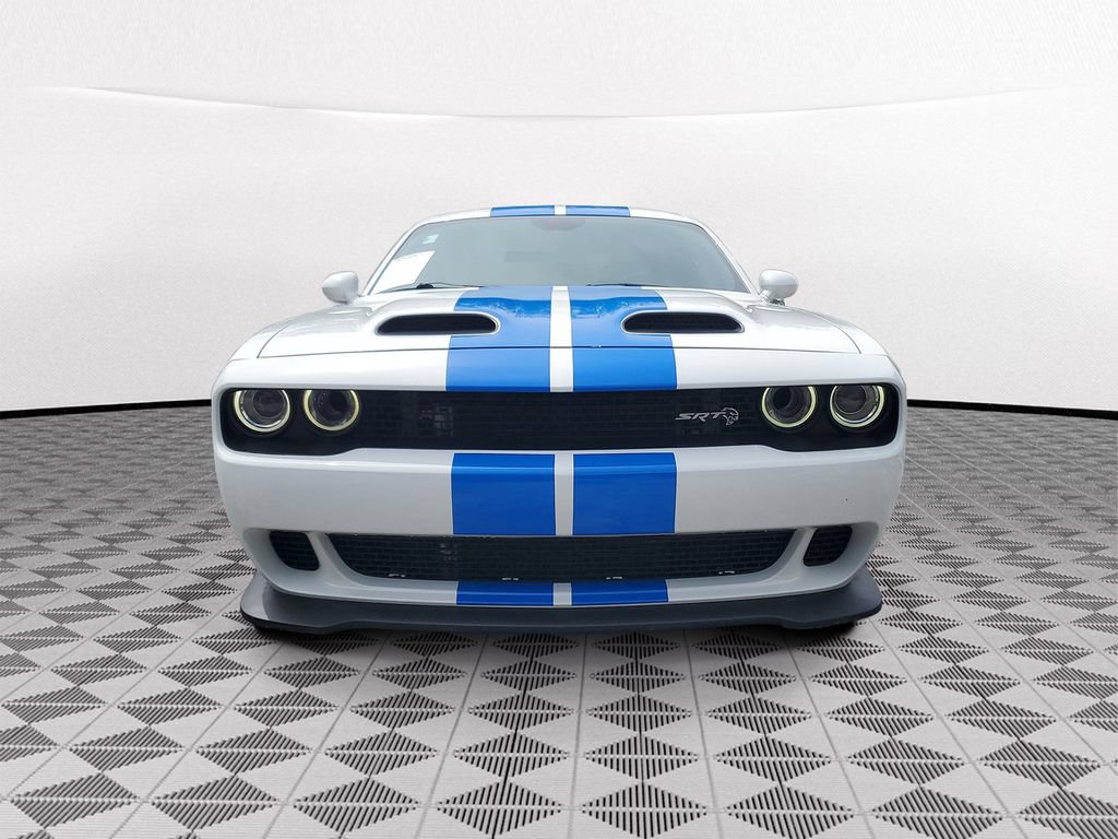 Used 2020 Dodge Challenger SRT Hellcat w/ Plus Package RWD image 2