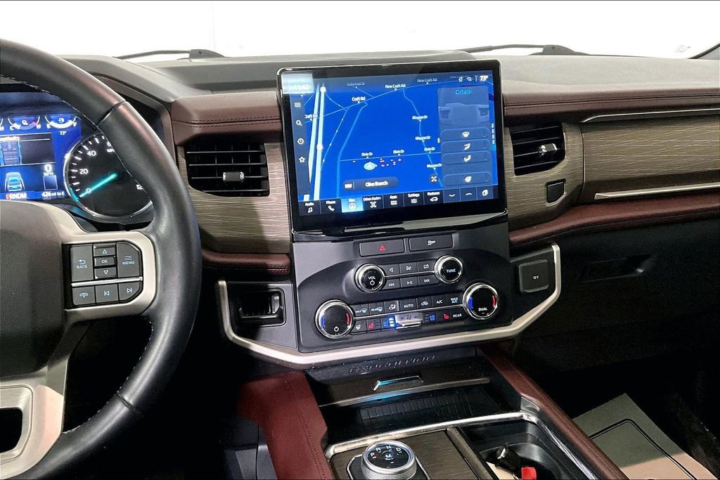 Used 2022 Ford Expedition Max Limited AWD/4WD image 6