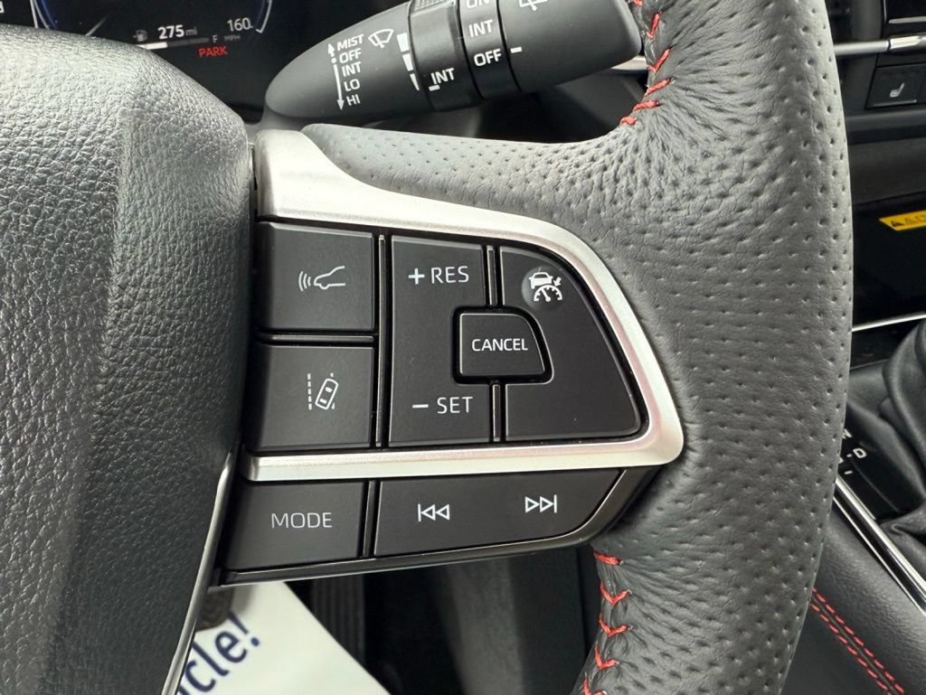 Used 2025 Toyota Sienna XSE w/ XSE Plus Package AWD/4WD image 39