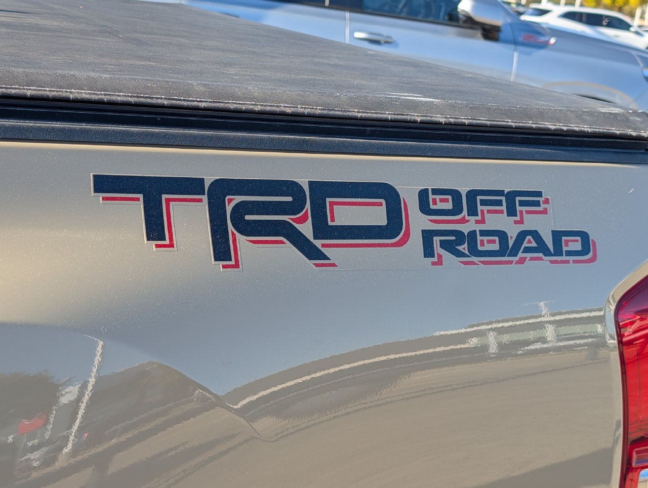 Used 2016 Toyota Tacoma TRD Off-Road w/ Towing Package RWD image 8