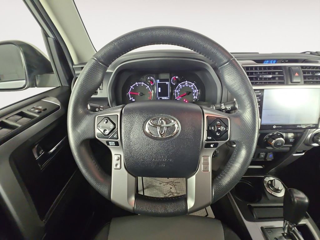 Used 2022 Toyota 4Runner SR5 Premium w/ Moonroof Package image 12