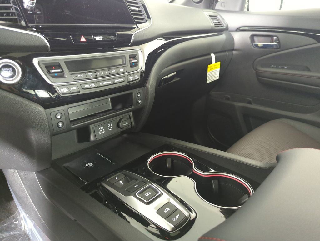 New 2026 Honda Ridgeline Black Edition image 21