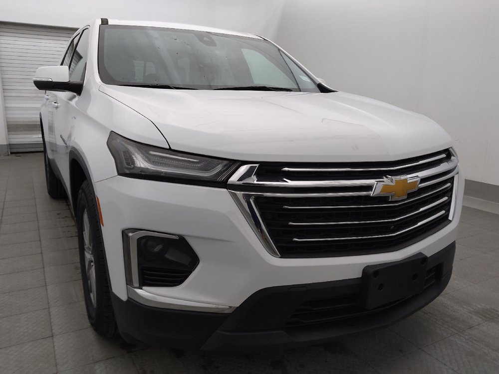 Used 2023 Chevrolet Traverse LT FWD image 13