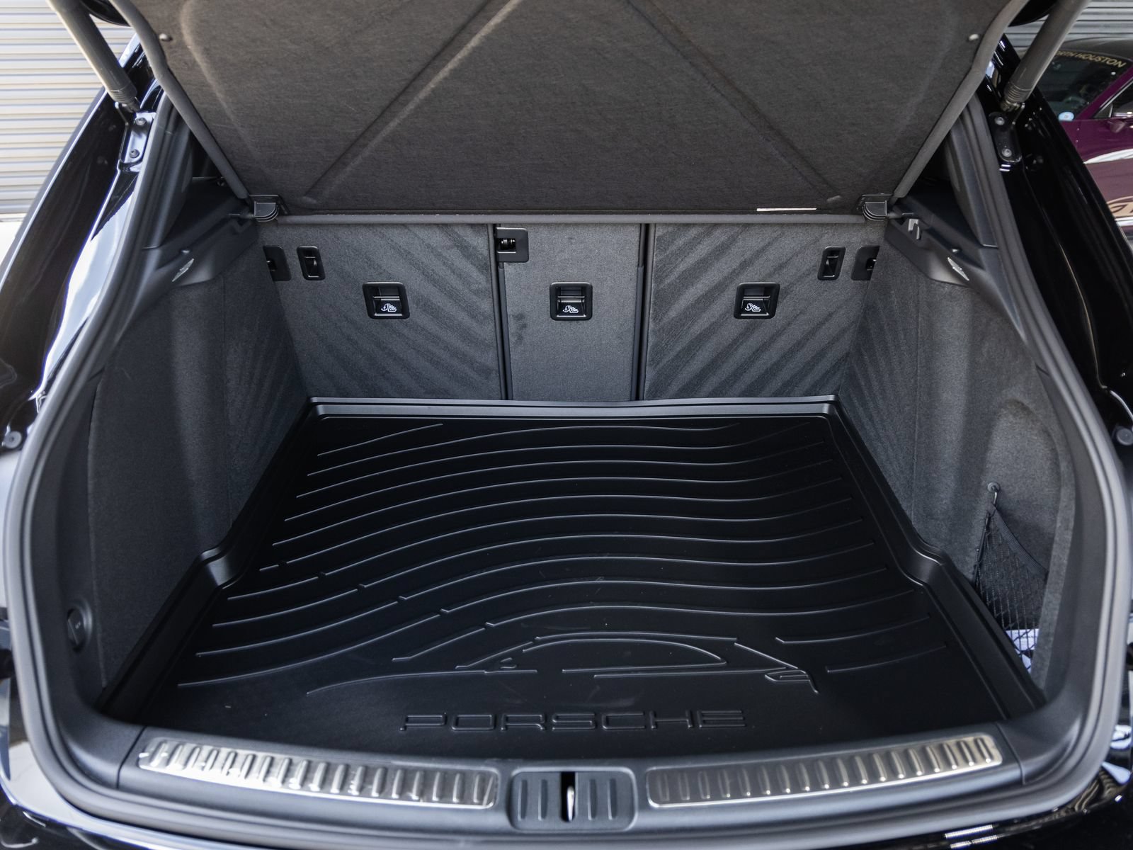 New 2026 Porsche Macan S AWD/4WD image 33