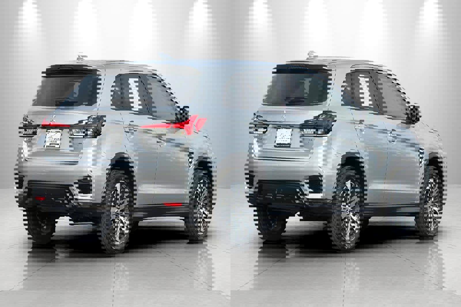 Used 2024 Mitsubishi Outlander Sport SE image 2